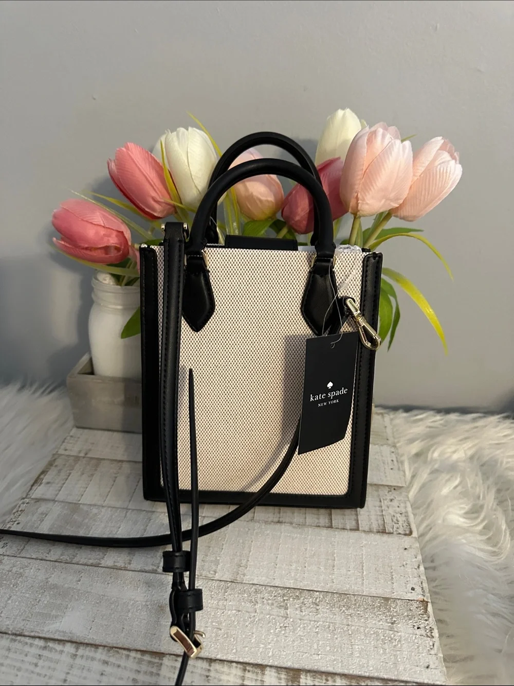 Nwt Kate spade Ellie mini canvas bag